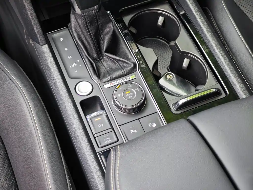 Volkswagen Teramont — миниатюра 8
