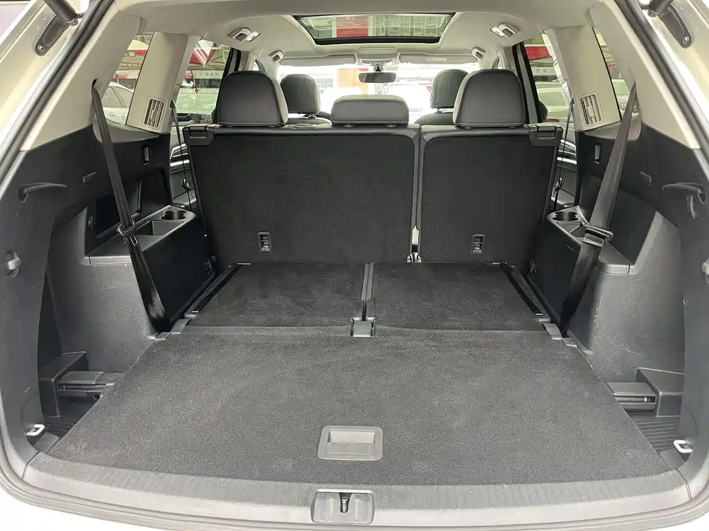 Volkswagen Teramont — миниатюра 14