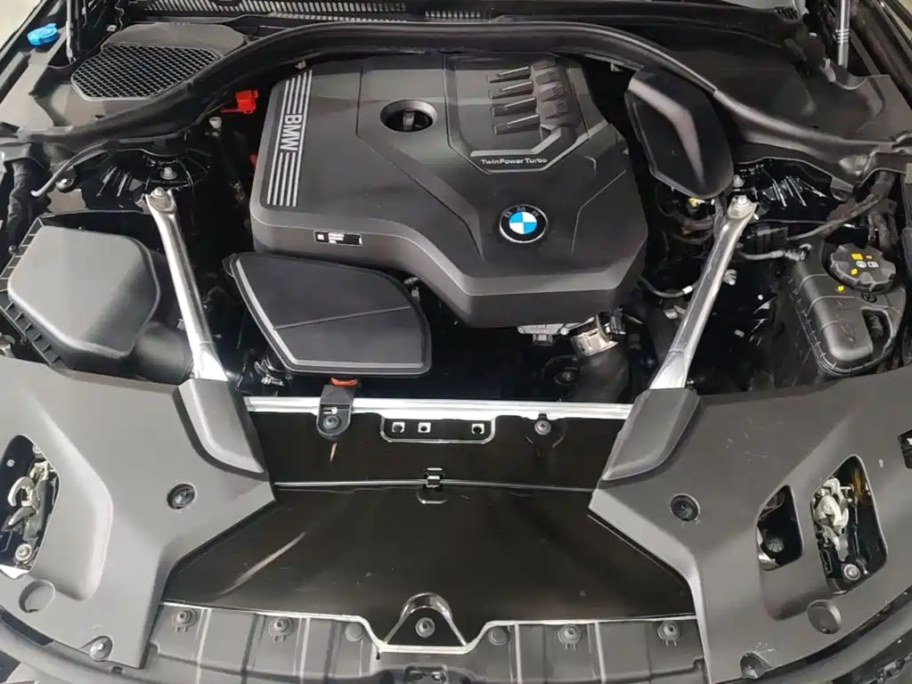 BMW 5 Series — миниатюра 20