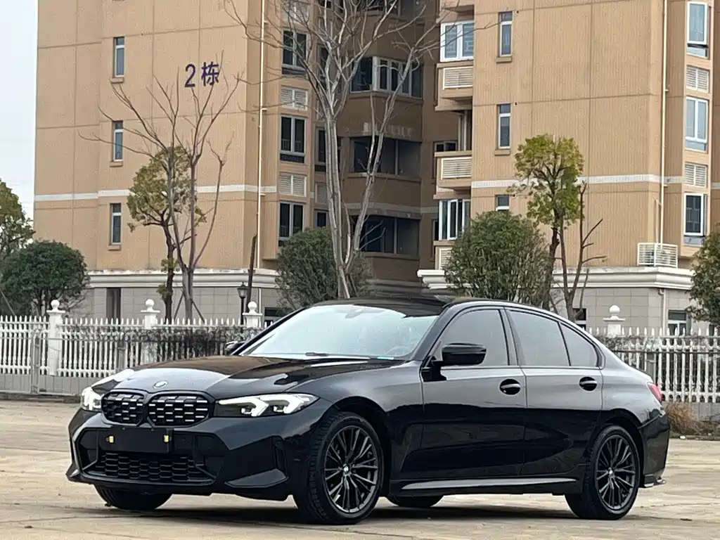 BMW 3 Series 2024