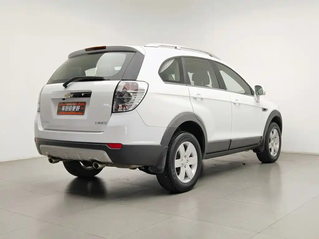 Chevrolet Captiva — миниатюра 2