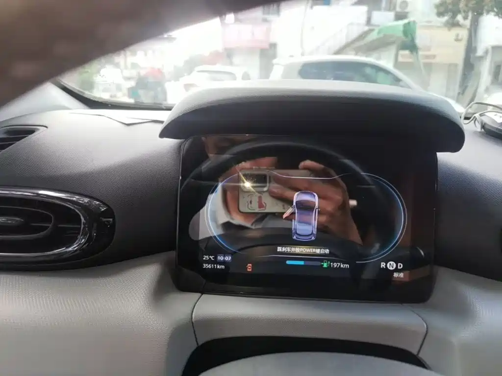 Leapmotor Leapmotor T03 — миниатюра 12