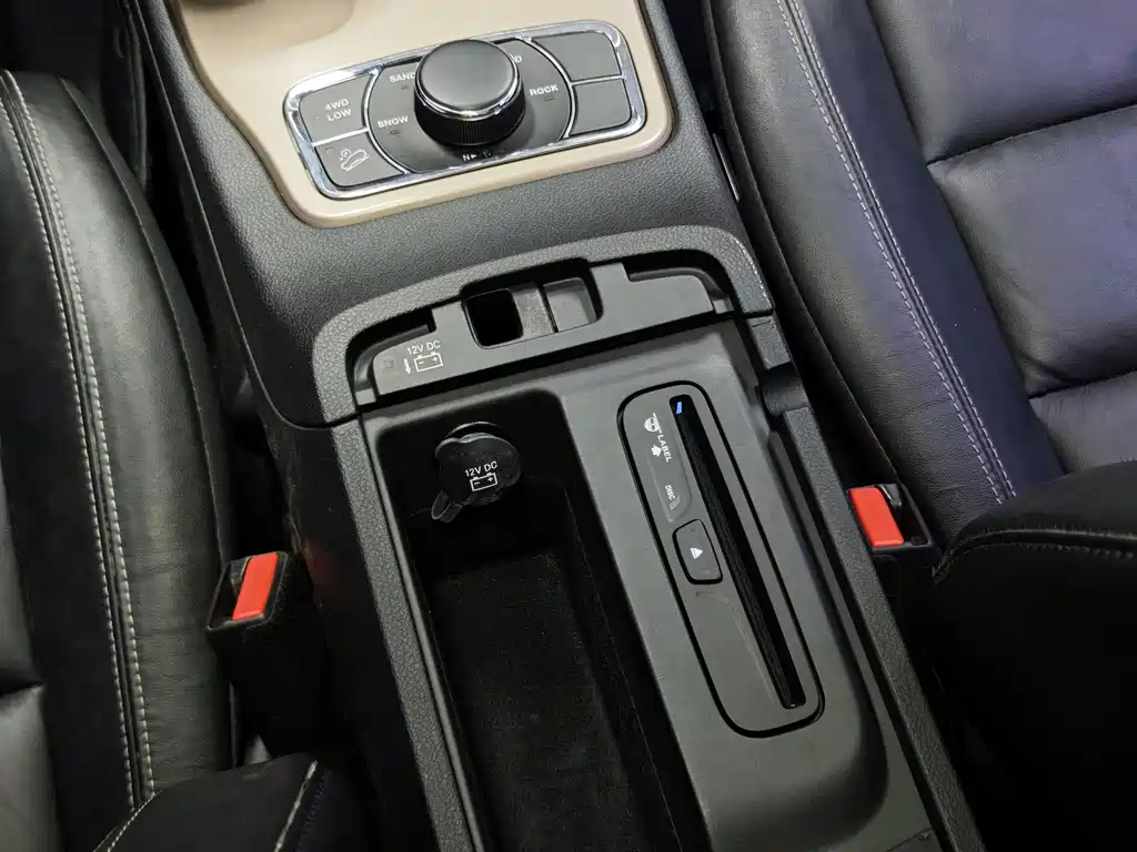 Jeep Grand Cherokee (Import) — миниатюра 11