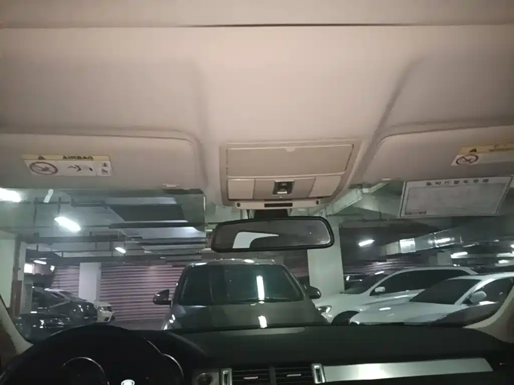 Land Rover Evoque — миниатюра 18