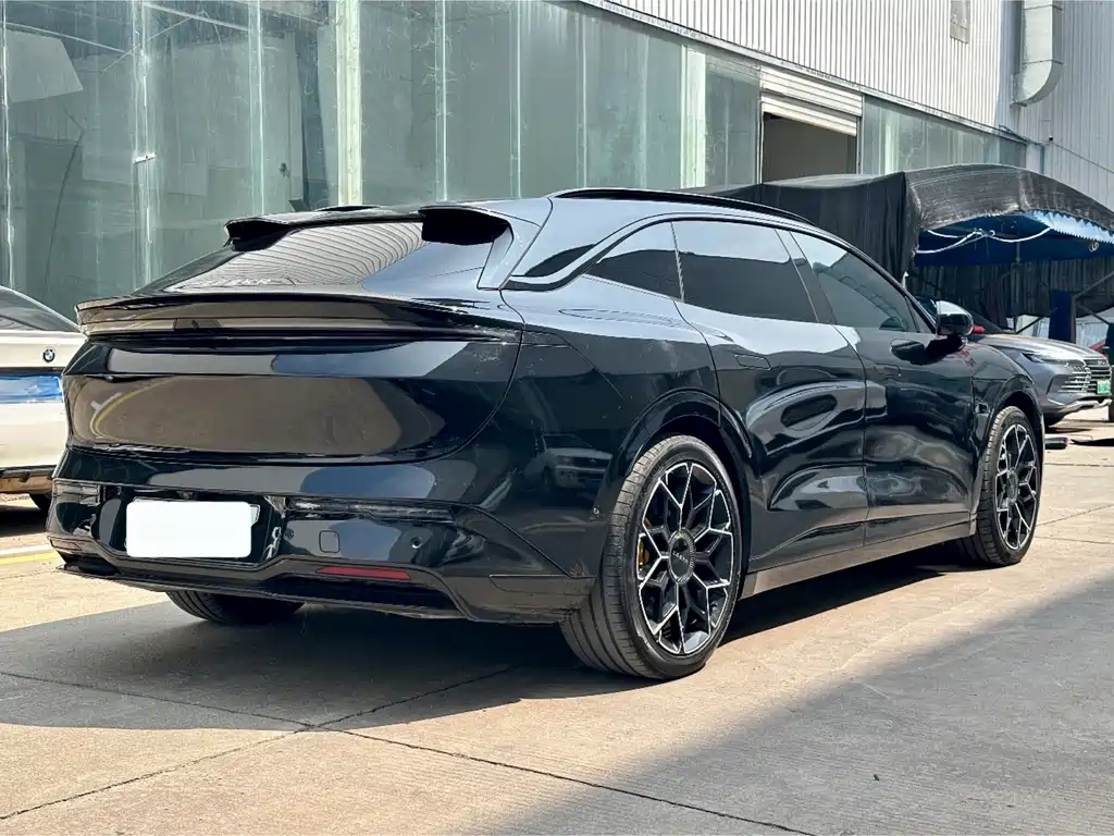 Zeekr 007GT — миниатюра 9