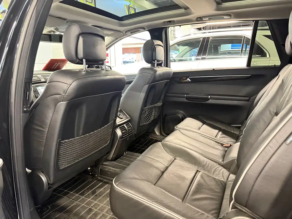 Mercedes-Benz R-Class — миниатюра 6