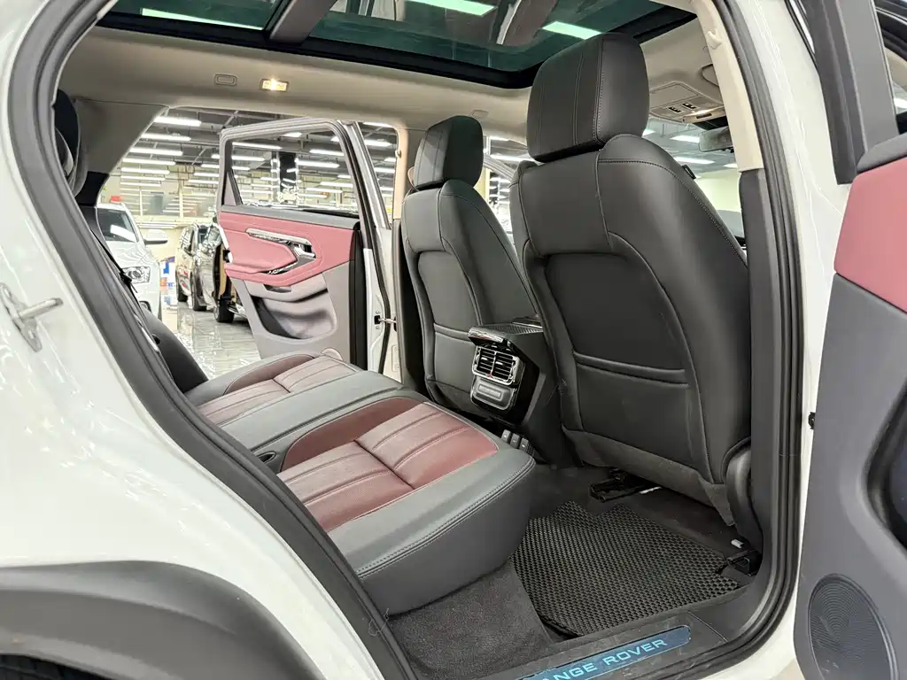 LAND ROVER RANGE ROVER AURORA