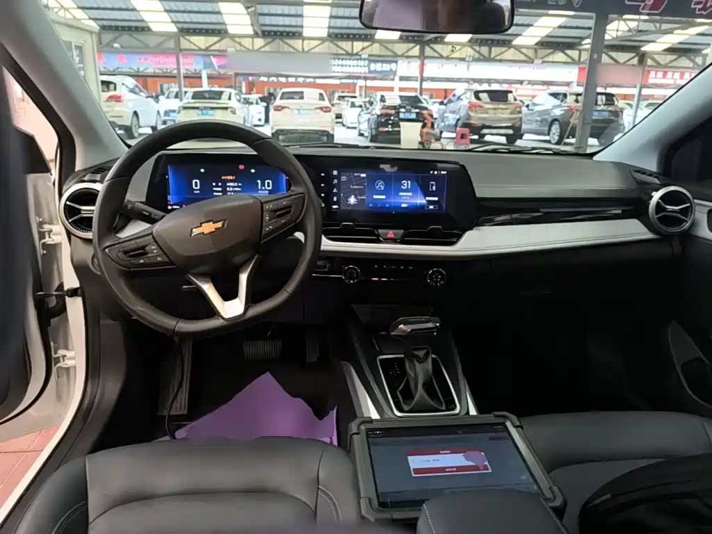 Chevrolet Monza — миниатюра 10