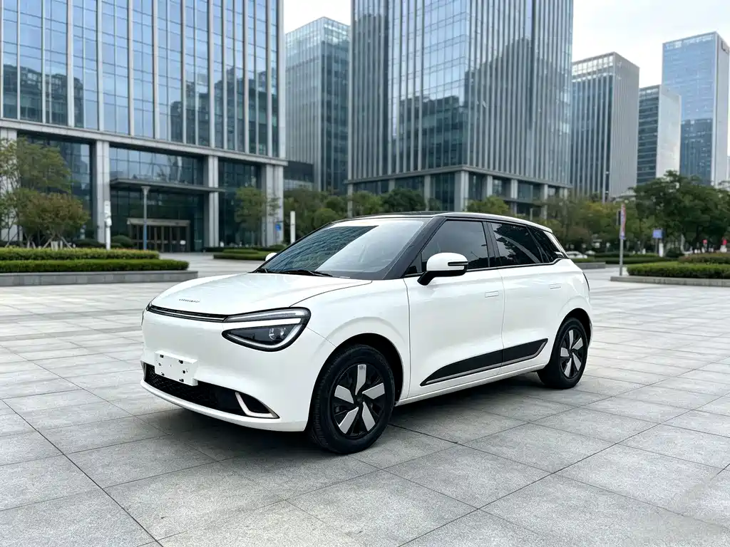 eπ Nano 01