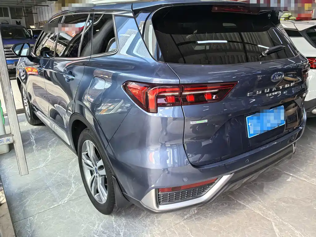 Ford Equator Sport — миниатюра 4