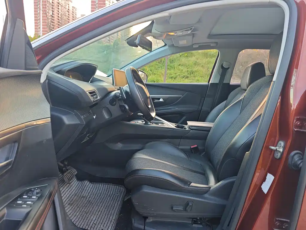 Peugeot 4008 — миниатюра 5