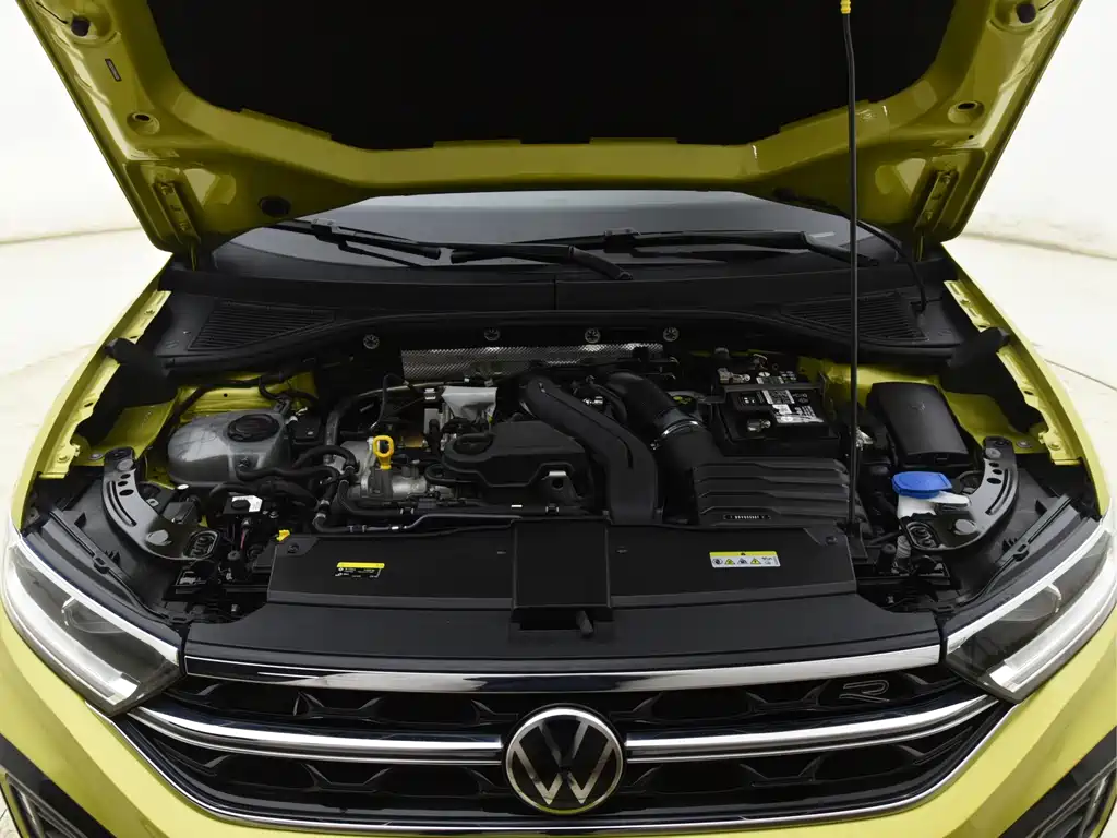 VOLKSWAGEN T ROC EXPLORING SONGS