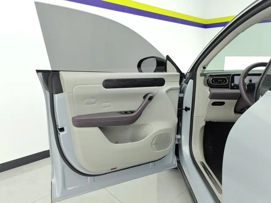 Leapmotor Leapmotor C11 — миниатюра 7