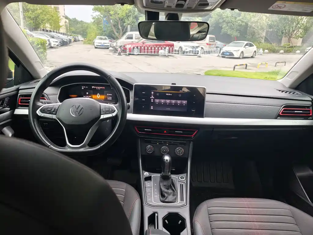 Volkswagen Lavida — миниатюра 10