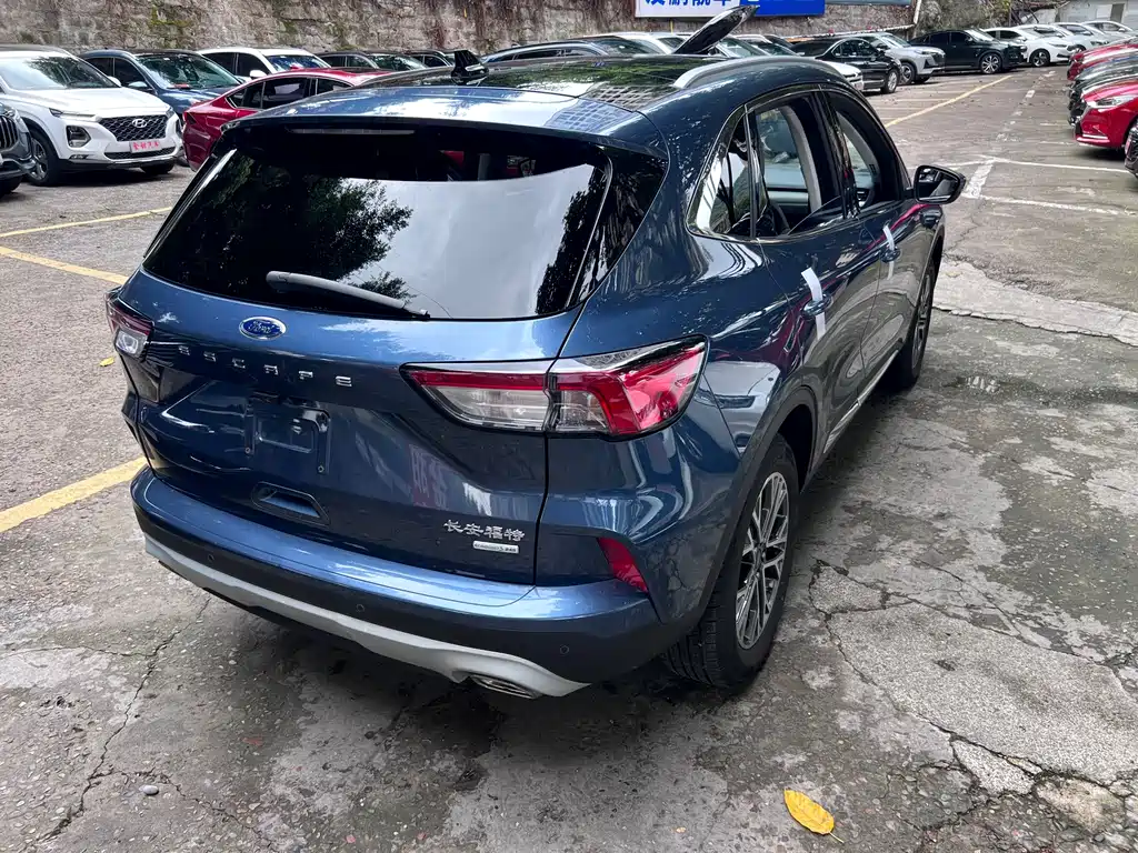Ford Escape — миниатюра 5