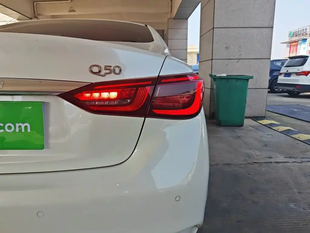 Infiniti Q50L — миниатюра 8