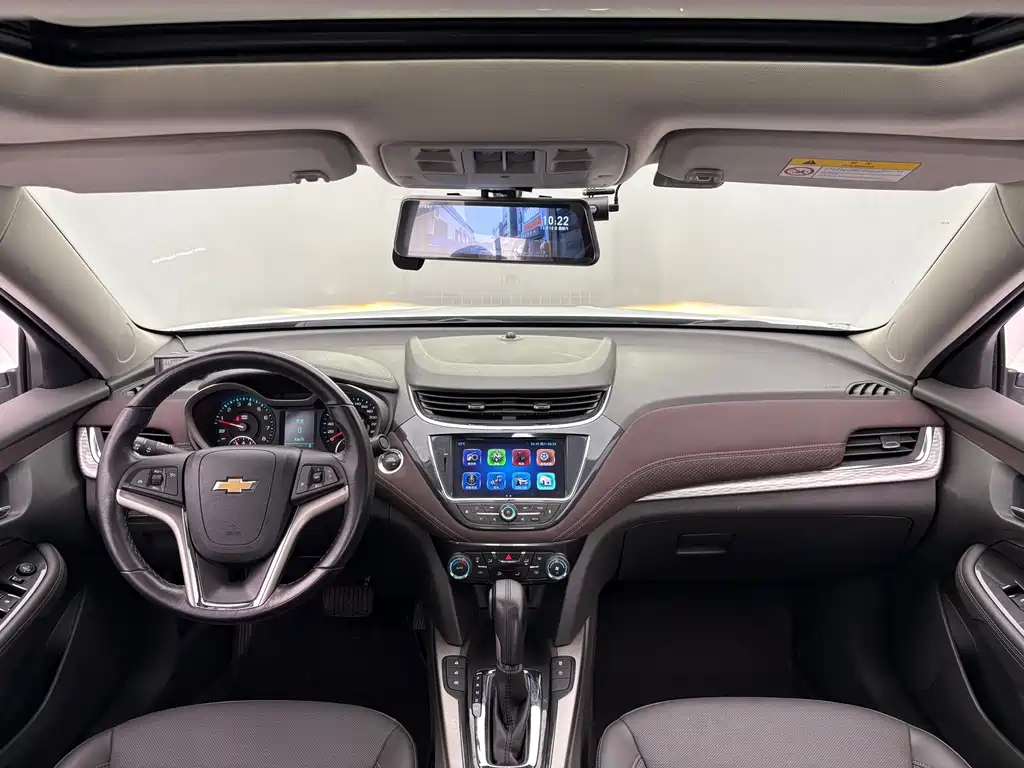 Chevrolet Malibu — миниатюра 12