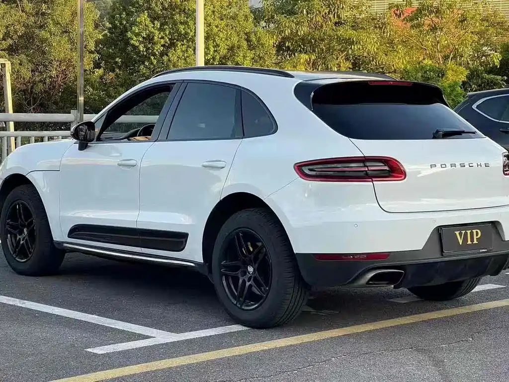 Porsche Macan 2016 Macan 2.0T