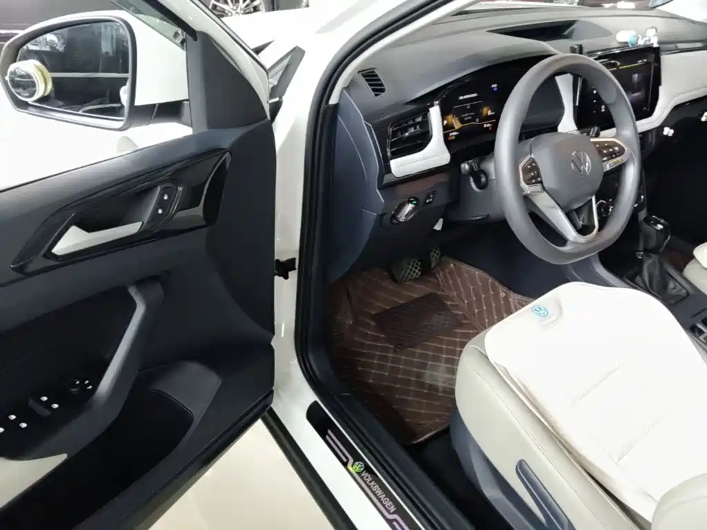 Volkswagen Tharu — миниатюра 16