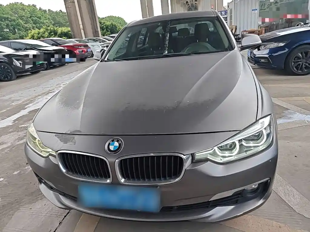 BMW 3 Series — миниатюра 3
