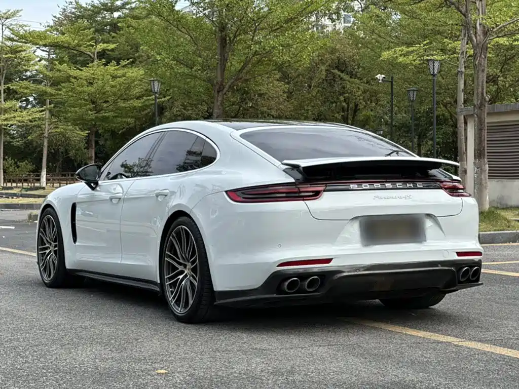 Porsche Panamera — миниатюра 8