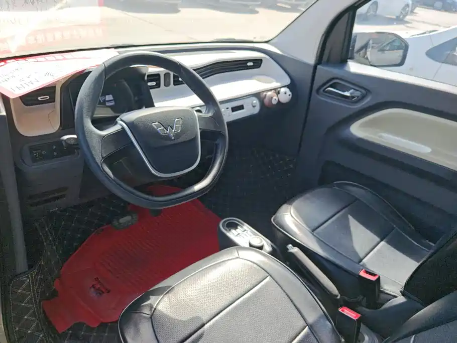 Wuling MINIEV — миниатюра 12
