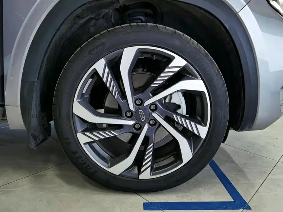 Geely Monjaro L 2024 2.0TD AT