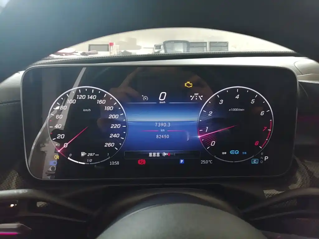 Mercedes-Benz C-Class — миниатюра 12