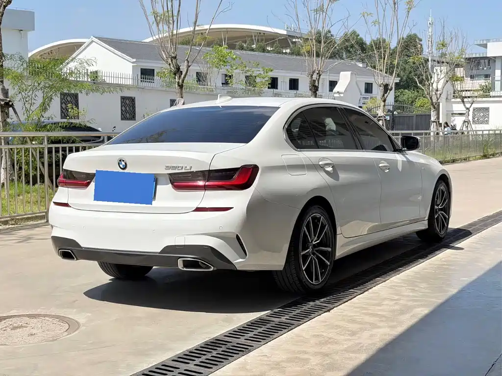 BMW 3 Series — миниатюра 5