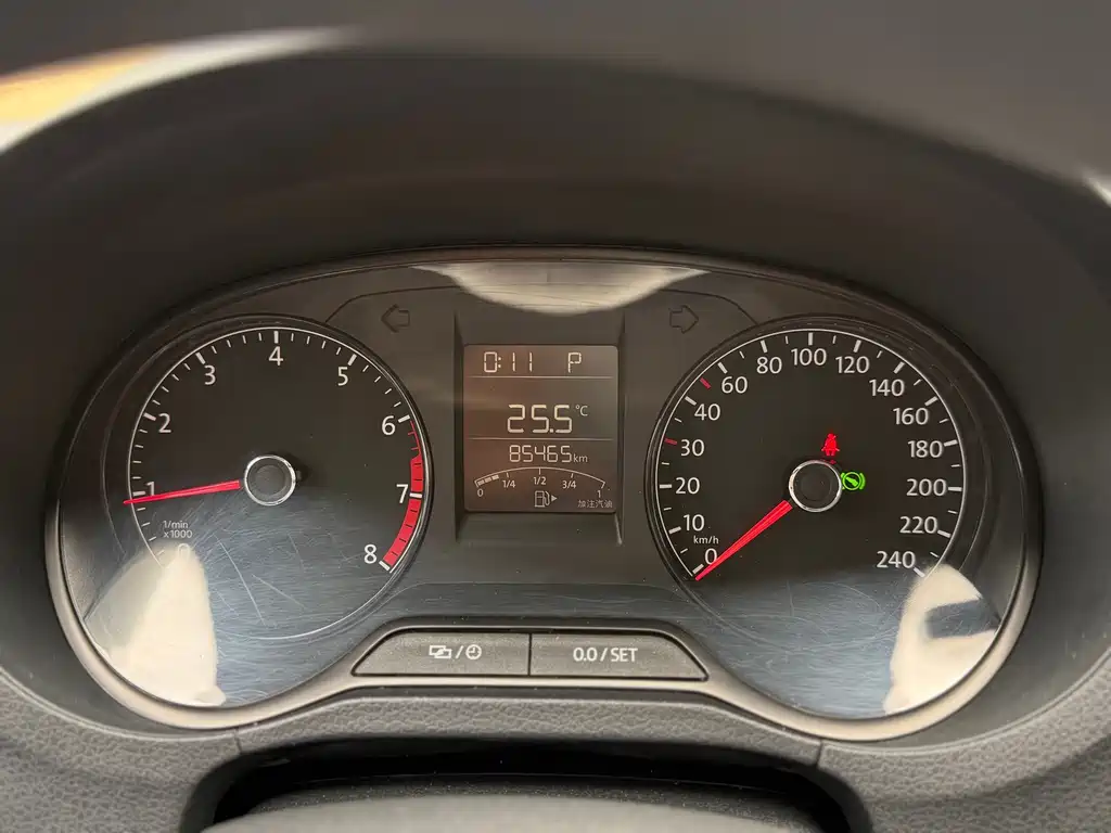 Volkswagen Polo — миниатюра 12
