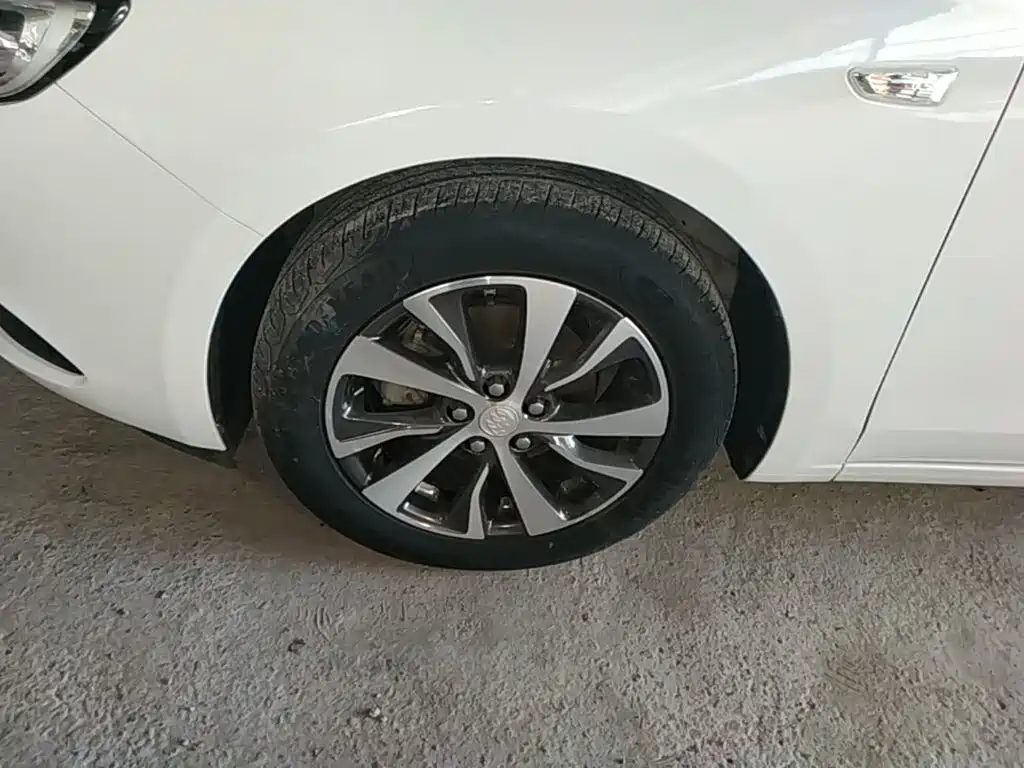 Buick Excelle — миниатюра 23