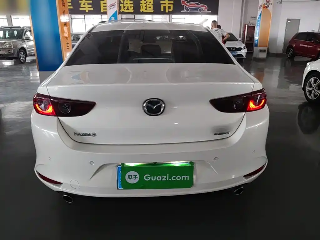Mazda 3 Axela — миниатюра 6