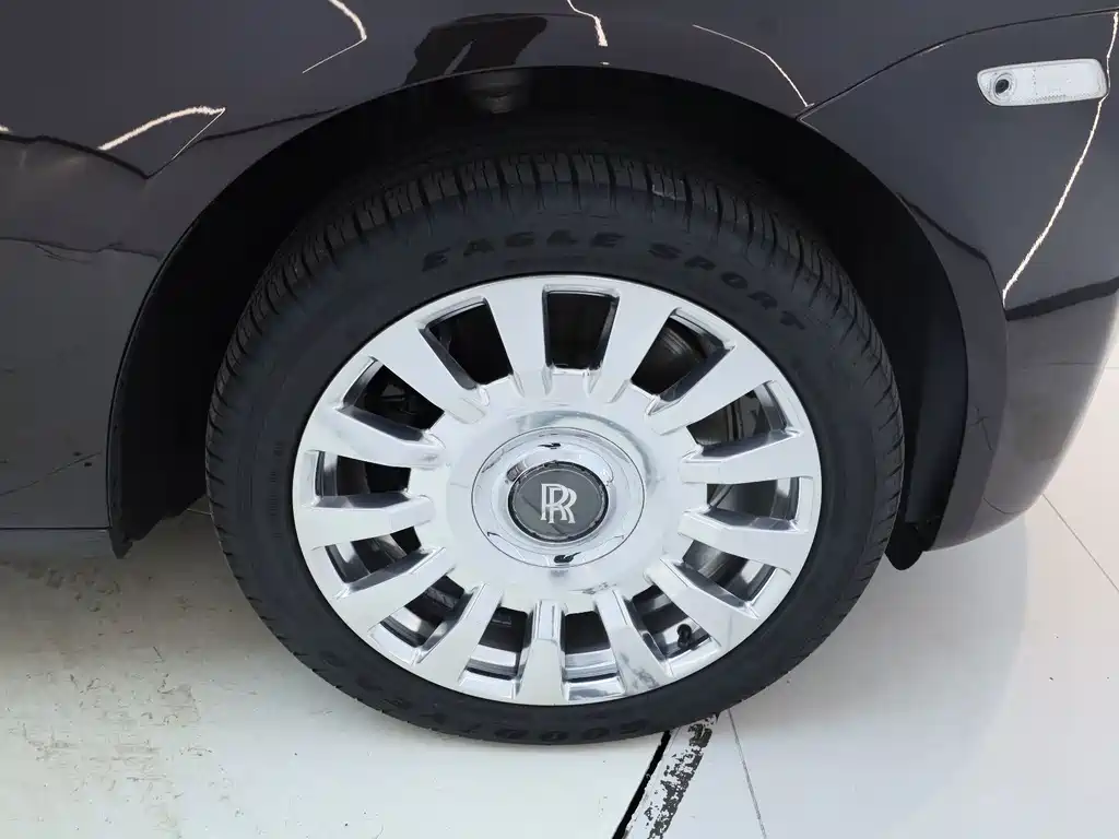 Rolls-Royce Ghost — миниатюра 6