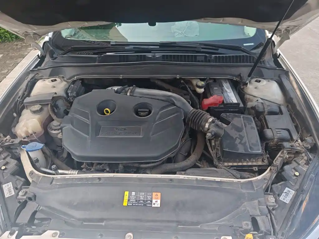 Ford Mondeo — миниатюра 16