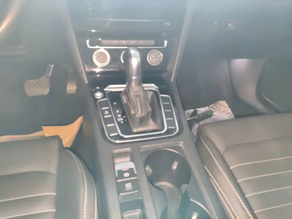 Volkswagen Magotan — миниатюра 14