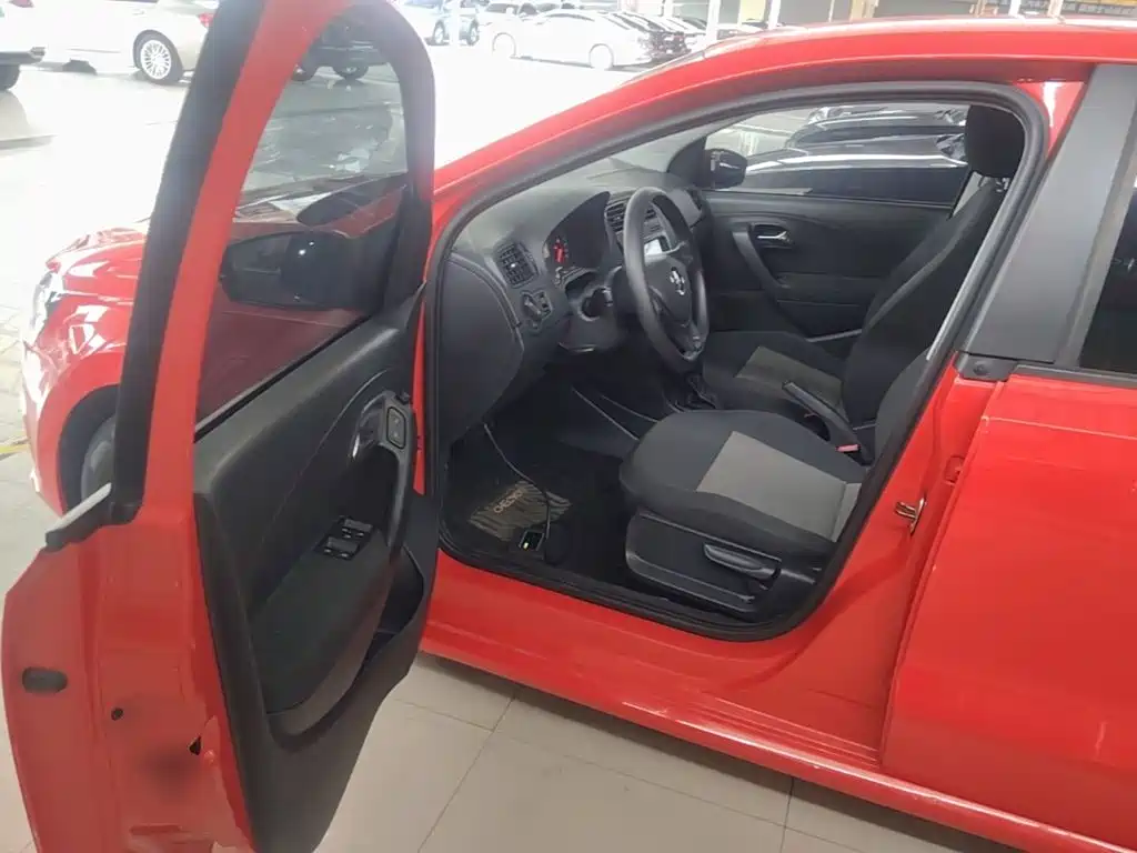 Volkswagen Polo — миниатюра 16