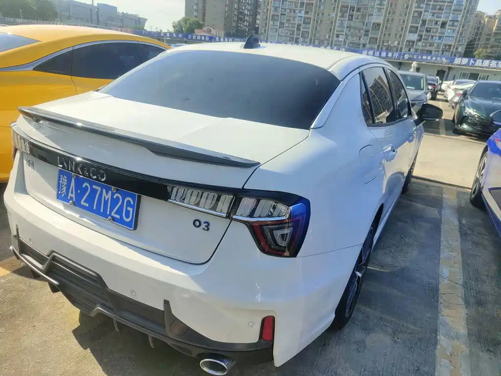 Lynk & Co 03 — миниатюра 16