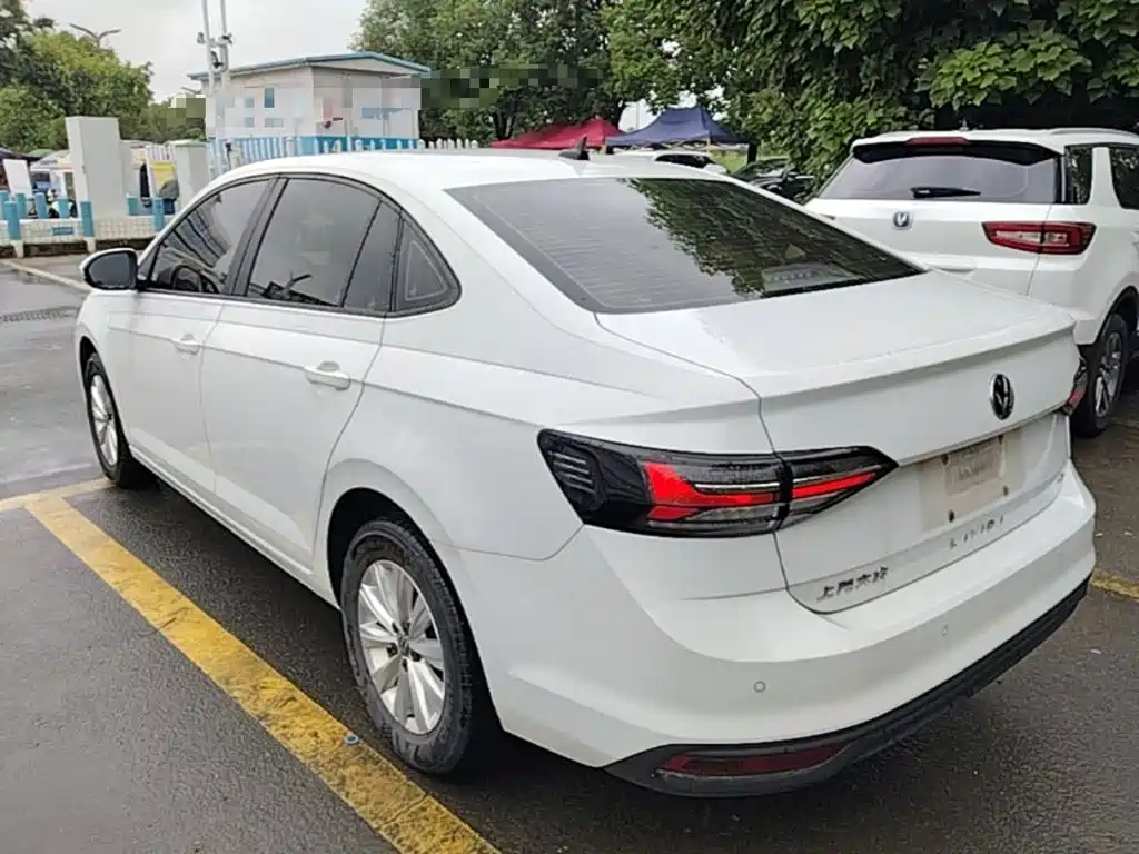 Volkswagen Lavida — миниатюра 5