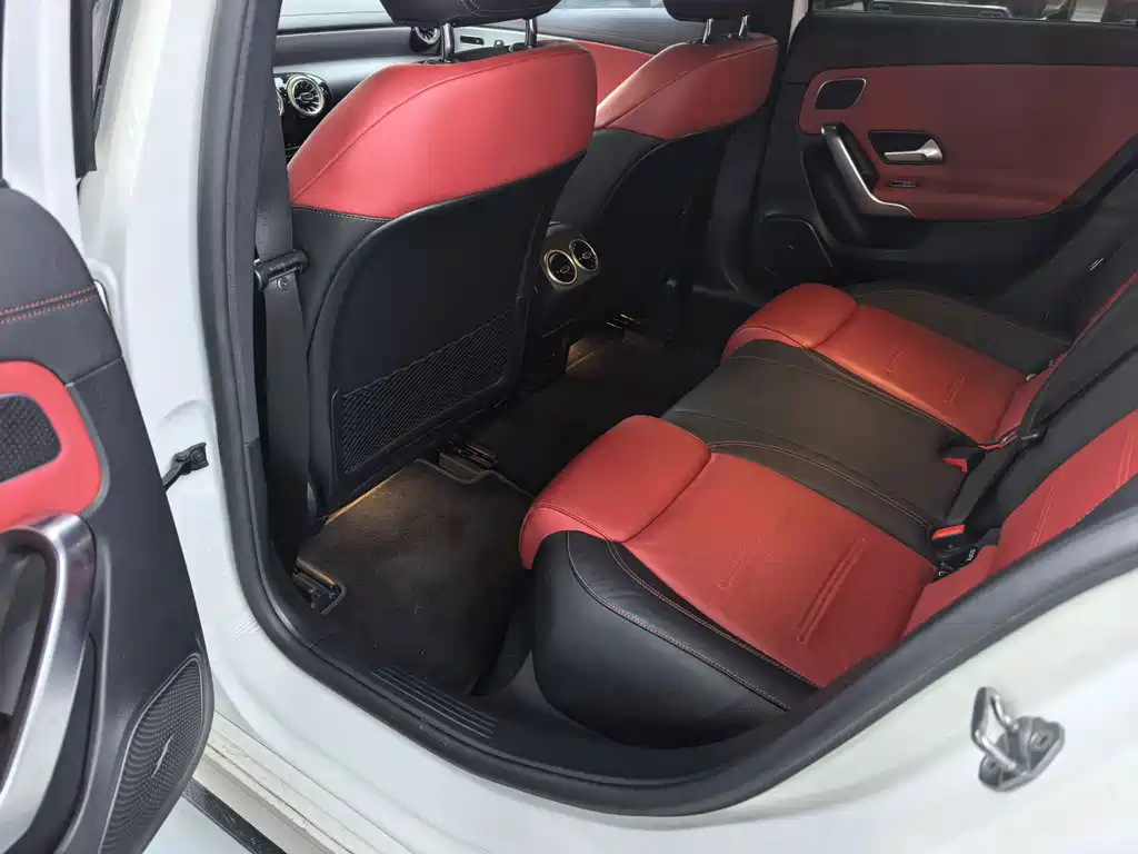 Mercedes-Benz A-Class AMG — миниатюра 6