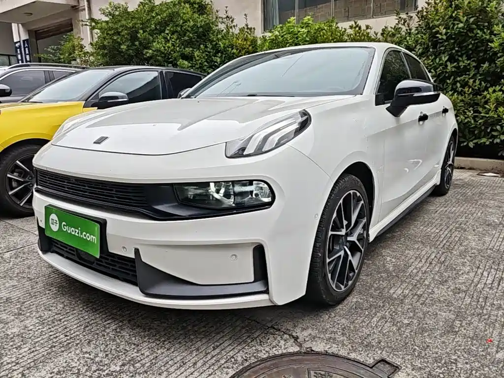 Lynk & Co 03 — миниатюра 2