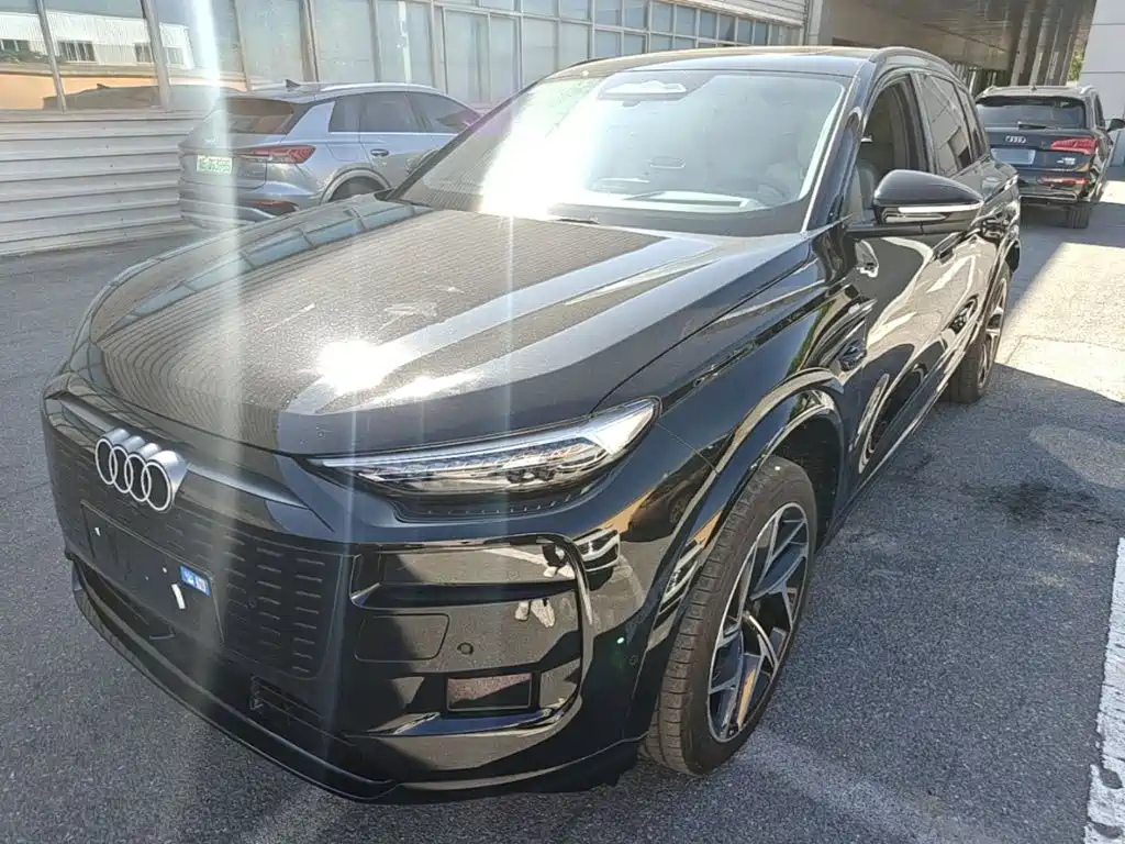 Audi AudiQ6L e-tron — миниатюра 2