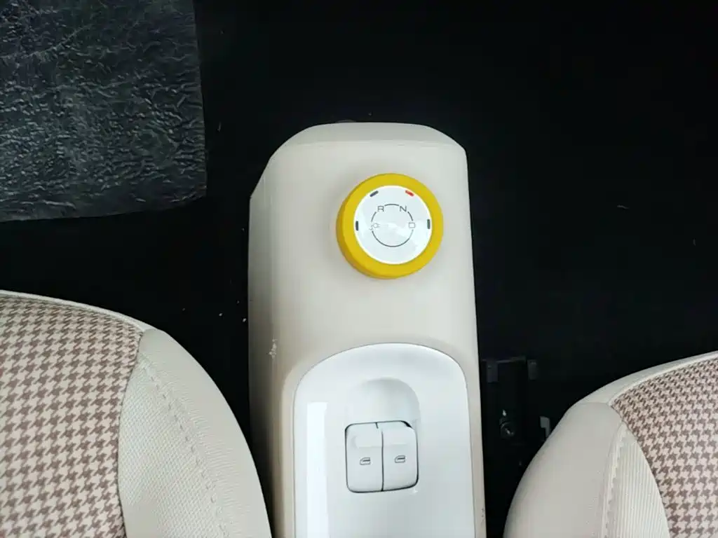Wuling MINIEV — миниатюра 14