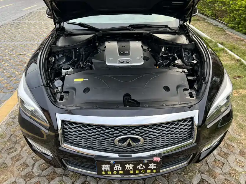 Infiniti Q70 — миниатюра 9