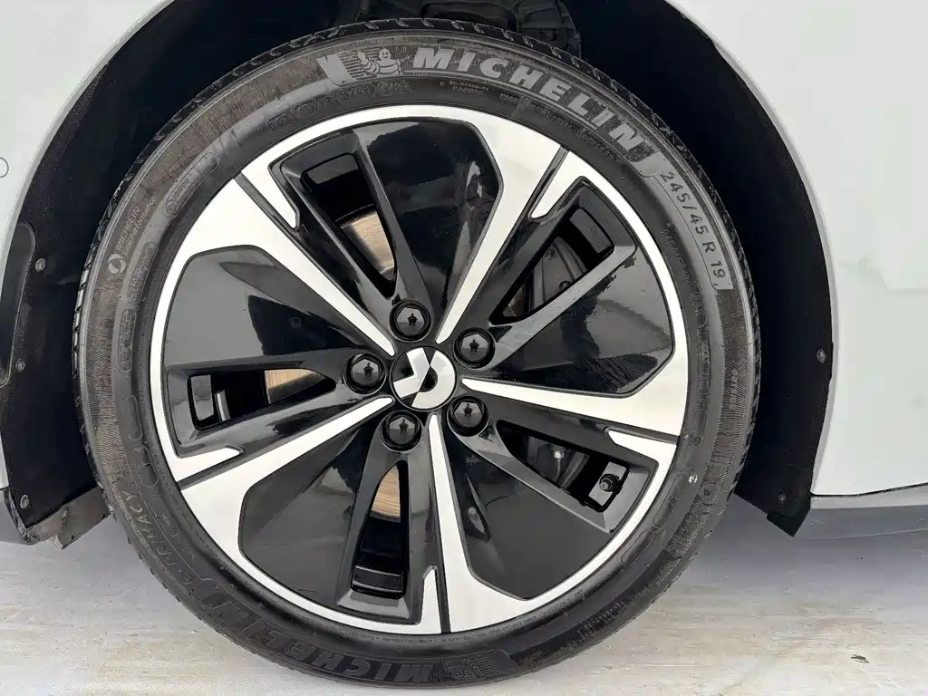 NIO ET5T — миниатюра 7