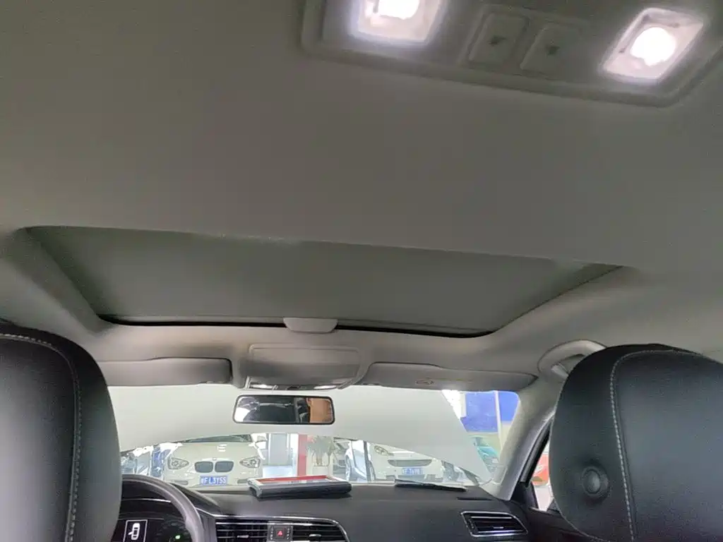 Volkswagen Lamando — миниатюра 18