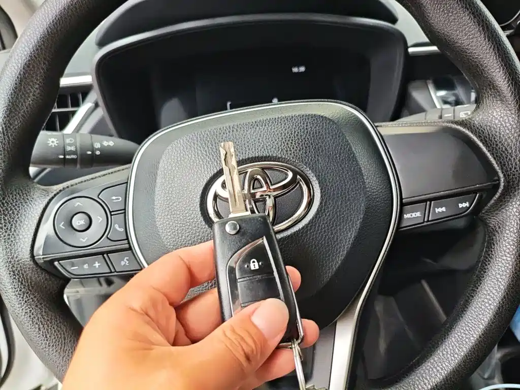Toyota Frontlander — миниатюра 12