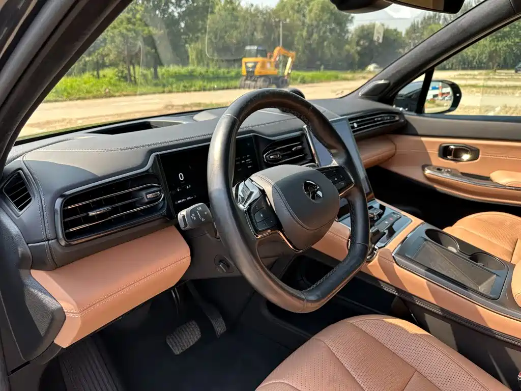 NIO ES8 — миниатюра 14