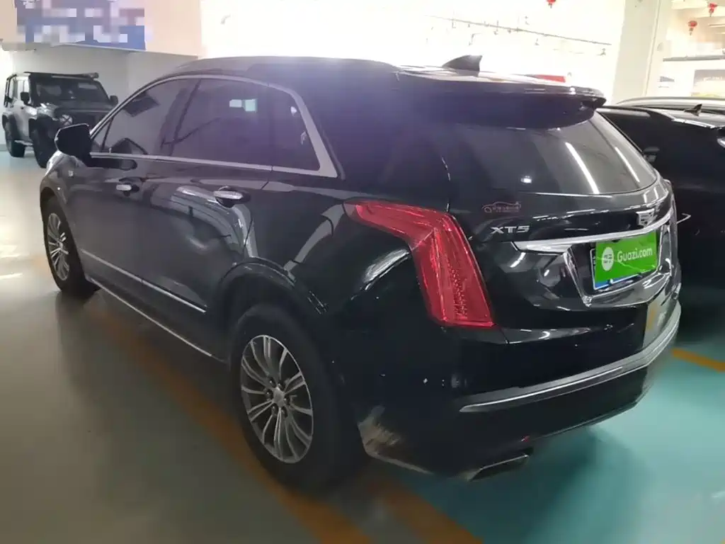 Cadillac XT5 — миниатюра 5