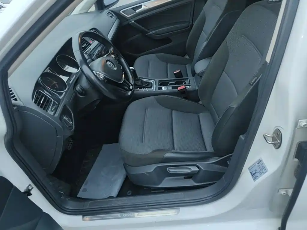 Volkswagen Golf — миниатюра 15