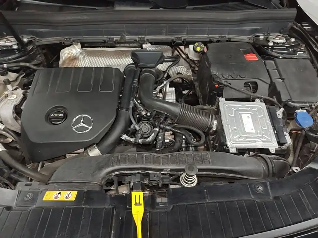 Mercedes-Benz GLB — миниатюра 20